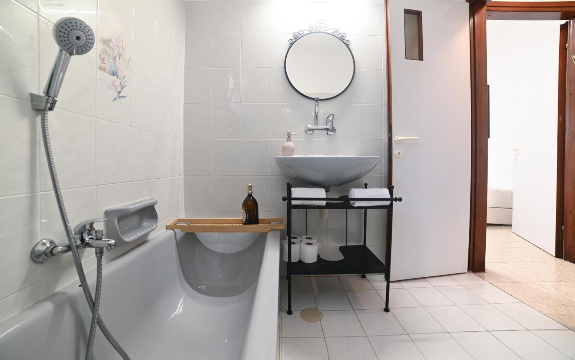 טבריה Villa-Selavi 3 Unit Complex With Infinity Pool מראה חיצוני תמונה