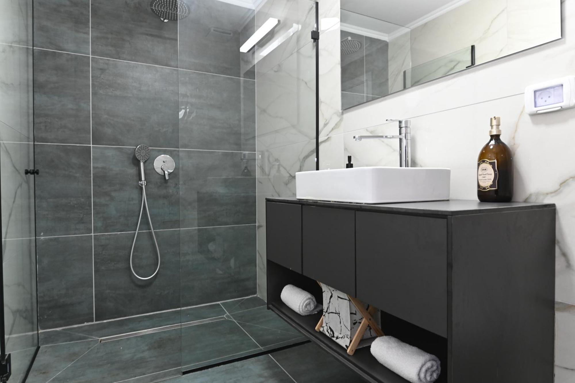 טבריה Villa-Selavi 3 Unit Complex With Infinity Pool מראה חיצוני תמונה